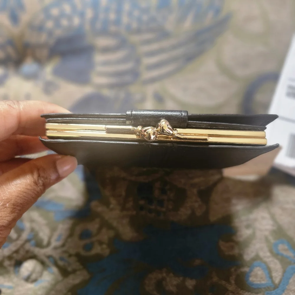 RARE Burberrys Black Leather Bifold Wallet Equestrian Knight Made In Japan - Picture 7 of 16